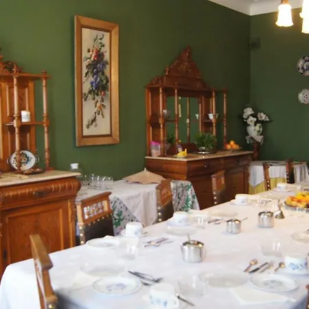 Guest house Hostilina *